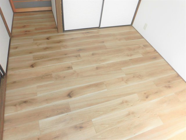 カーサプリメールの洋室