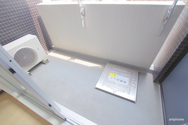 レジュールアッシュ梅田北　仲介手数料無料のバルコニー