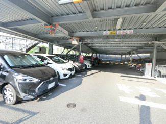 【駐車場】 | 平置き駐車場です。
