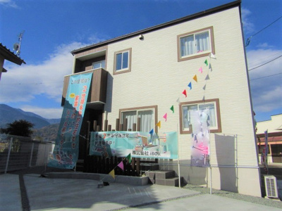 【外観：施工例】 | 新古住宅　南巨摩郡富士川町 | 落ち着いた雰囲気の外観です