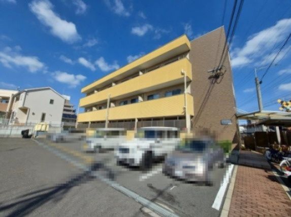 サニーの外観