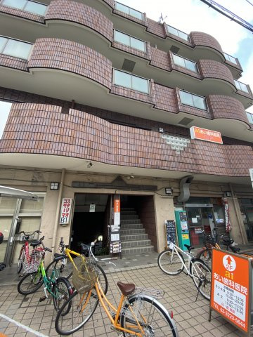 千恵ビルの外観