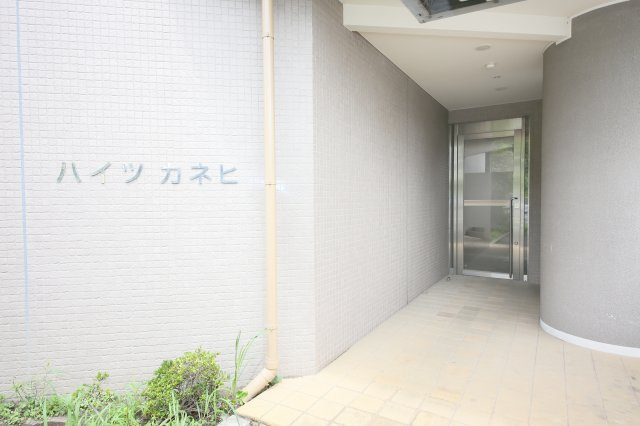 カネヒビルのエントランス