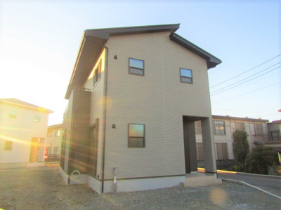 【外観：施工例】 | エンゼルハウス甲府市上石田１丁目② | 外観も気になるポイント