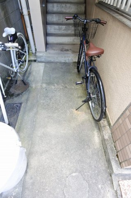 【エントランス】 | さつき荘