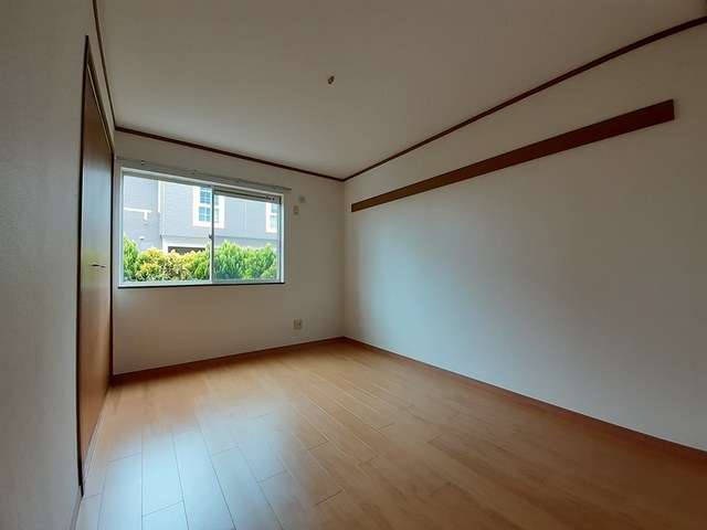 エーデル泉ヶ丘の寝室