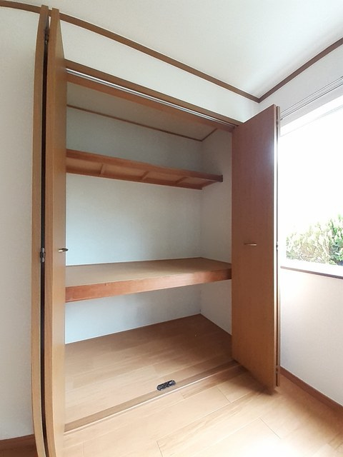 エーデル泉ヶ丘の収納