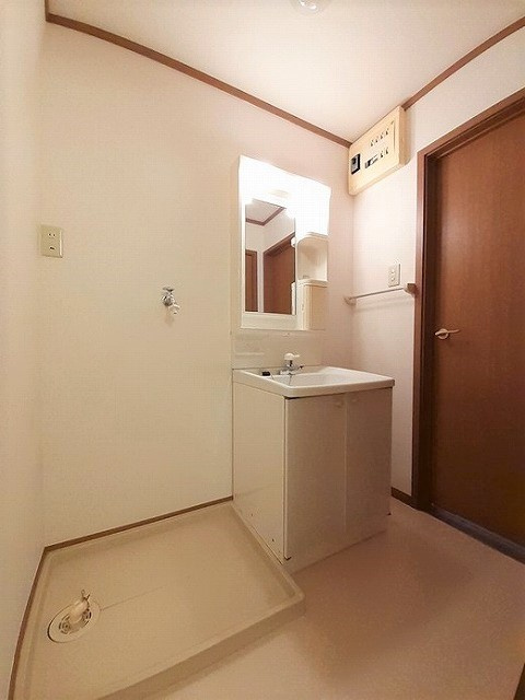 エーデル泉ヶ丘の洗面所