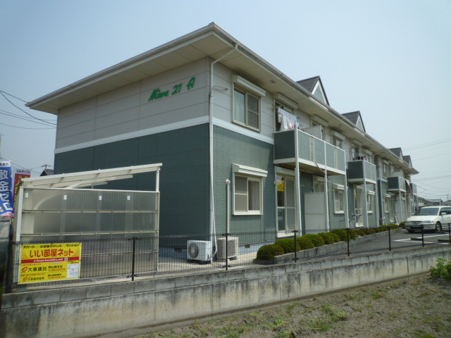 総社市真壁のアパートの外観