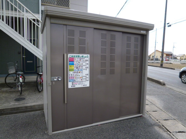 総社市真壁のアパートのその他共用部分|敷地内ゴミステーション