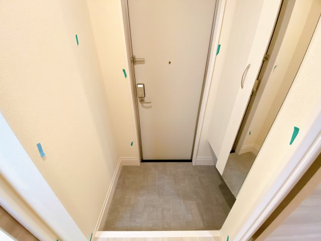 ラフィネ住吉の玄関