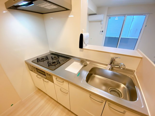 ラフィネ住吉のキッチン