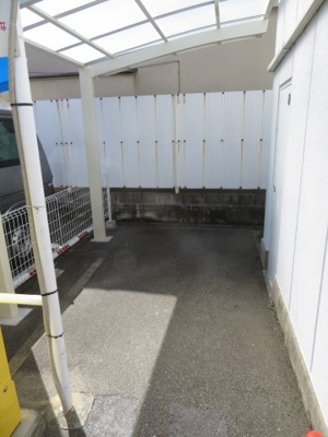 【その他共用部分】 | クレール城南 | 共用部の駐輪場