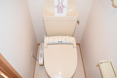 【トイレ】 | メゾン・シェルシェ | 落ち着いたトイレです