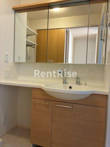 Ｌａ ｃａｓａ ｍｉａ ｋｏｎｏｍｉｙａの洗面所