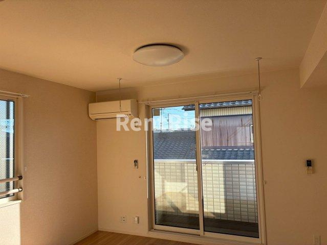 Ｌａ ｃａｓａ ｍｉａ ｋｏｎｏｍｉｙａのその他