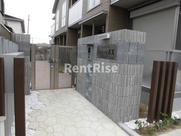 セジュールＥＸのエントランス