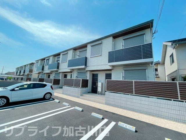 ウィステリアの外観
