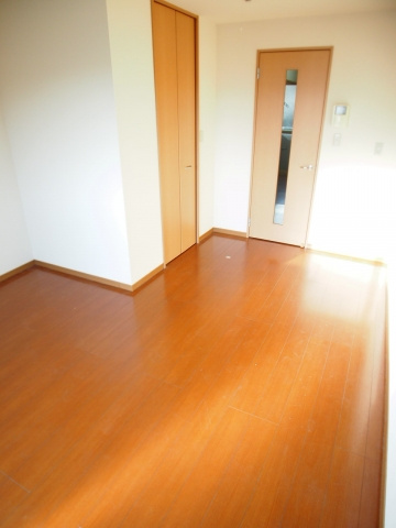 プレジールⅠの居間・リビング