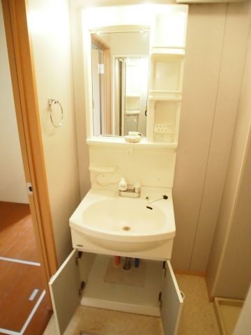 プレジールⅠの独立洗面台