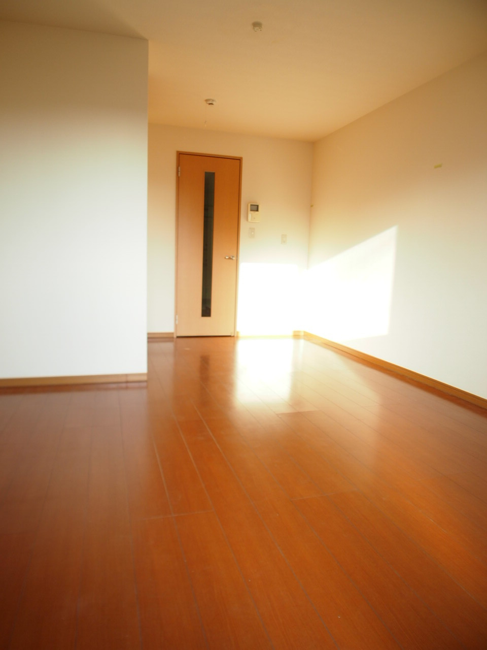 プレジールⅠの居間・リビング