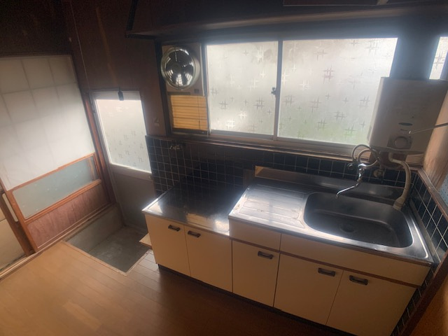 都城市高城町有水の中古一戸建のキッチン