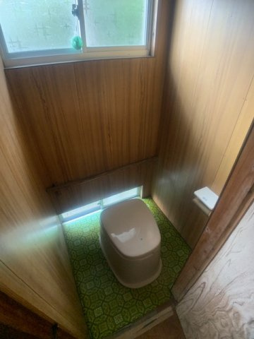 都城市高城町有水の中古一戸建のトイレ