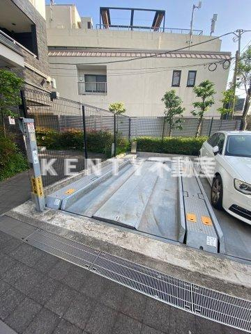 【駐車場】 | リバーレ蒲田仲六郷 | カースペースがあります