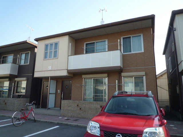 倉敷市白楽町のアパートの外観