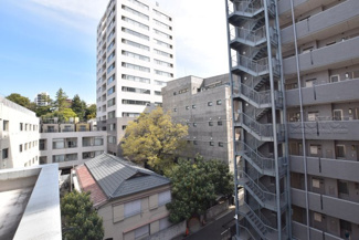 【展望】 | 物件のお問い合わせは、 ０１２０－７００－９６８までお気軽にどうぞ！
バルコニーからの眺望