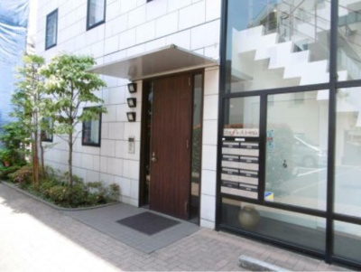 【エントランス】 | フォーレスト中山 | コムハウジングにおまかせください！０３－３３７６－４６９４