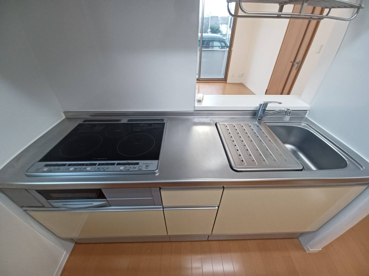 シャーメゾン西殿Aのキッチン