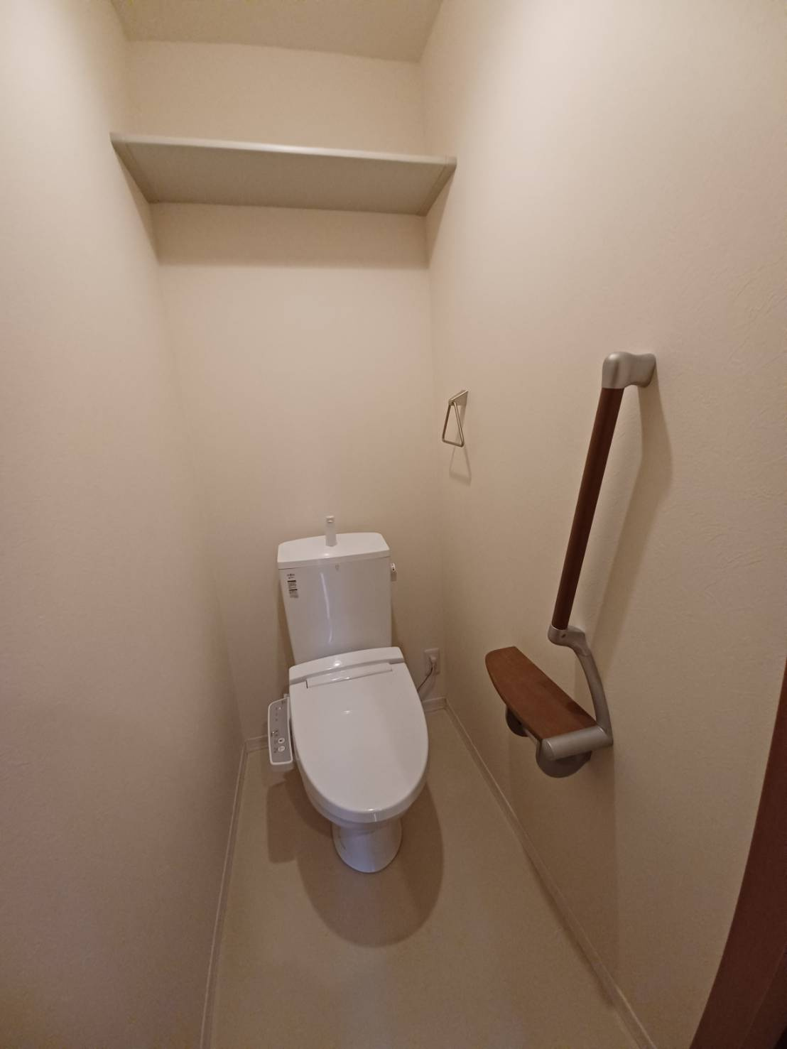 シャーメゾン西殿Aのトイレ