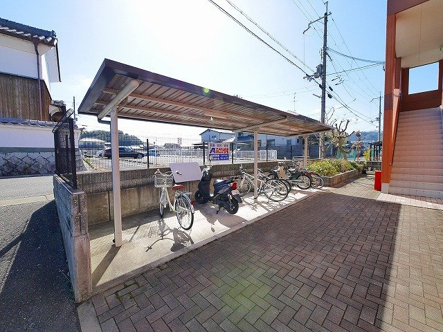 エバープラスパのその他共用部分|駐輪スペースも確保されております。