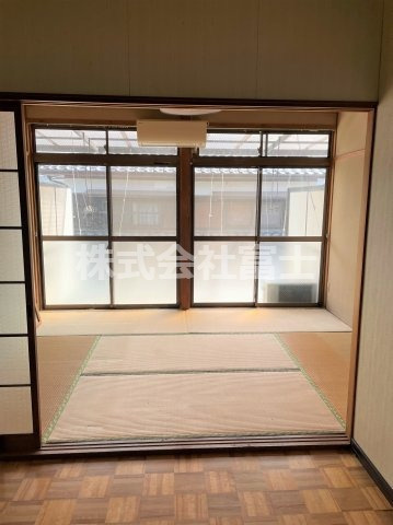 山本アパートの和室