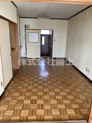 山本アパートの洋室