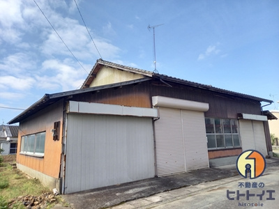 吉田作業場倉庫の外観