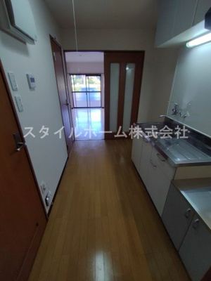【その他】 | グリシーヌ | 別部屋写真です。