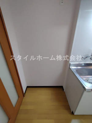 【設備】 | グリシーヌ | 別部屋写真です。