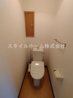 【トイレ】 | グリシーヌ | 別部屋写真です。