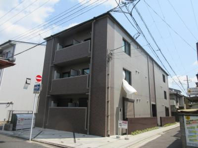 TRS，Nijyoの外観