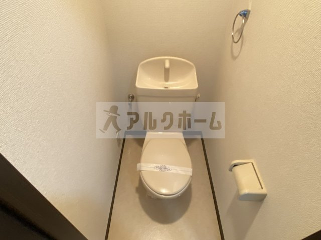 フジパレスパルトネールさとの1番館のトイレ