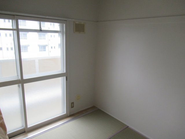 ビレッジハウス南陽2号棟の子供部屋