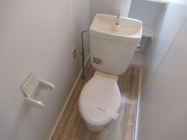 ビレッジハウス南陽2号棟のトイレ