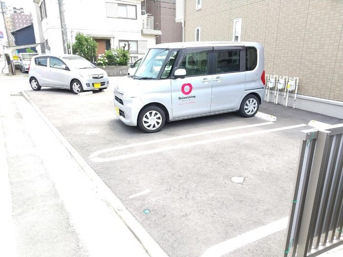 レジデンス大府駅クロス　　刈谷市近郊の賃貸はクラスホーム刈谷店の駐車場