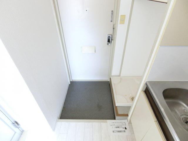 ベルネージュ峯尾の玄関