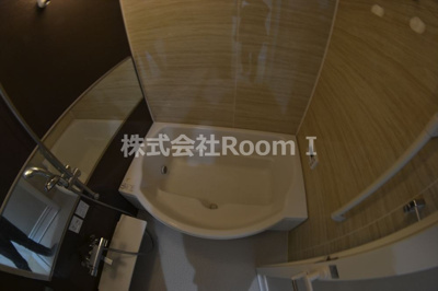 【浴室】 | BROU上町台 | 落ち着いた空間のお風呂です