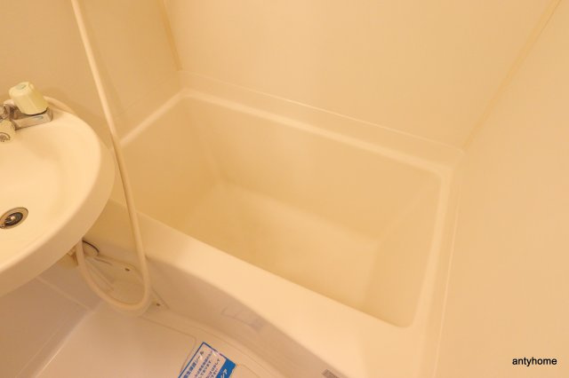 エスリード新大阪第5　仲介手数料無料の浴室