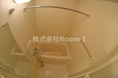 【浴室】 | エイペックス松屋町ヴァンデュール | コンパクトで使いやすいお風呂です