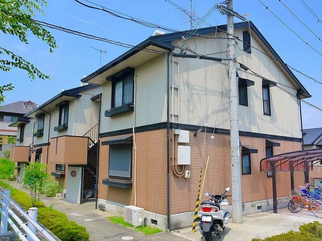 アゼリオ学園前B棟の外観|外観もきれいです